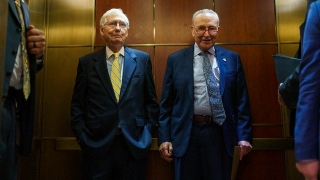 Minority Leader Mitch McConnell (R-Ky.) and Majority Leader Chuck Schumer (D-N.Y.)